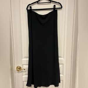 Abercrombie Faux Silk Maxi Skirt in Black (L)